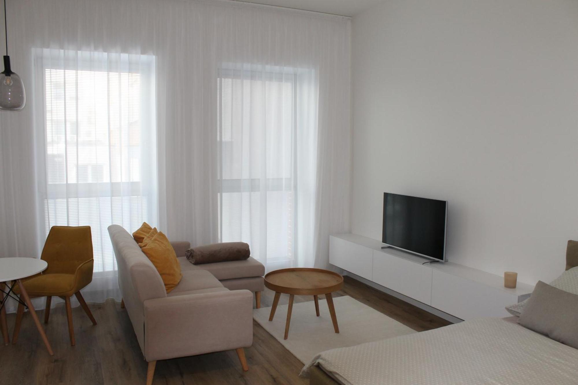 Park Tower Apartment V Centru Zlina Екстер'єр фото